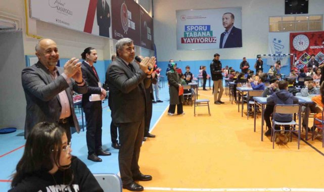 Afyonkarahisar'da akıl ve zeka şampiyonası gerçekleştirildi