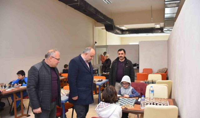 Afyonkarahisar'da satranç turnuvası tamamlandı