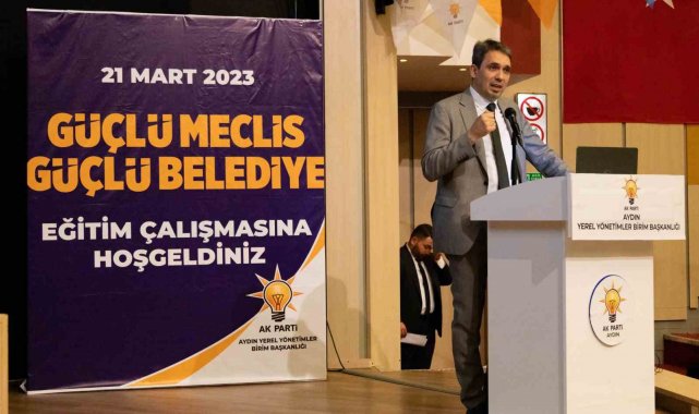 AK Parti Aydın'da 'Güçlü yerel yönetimler' çalışması başlattı
