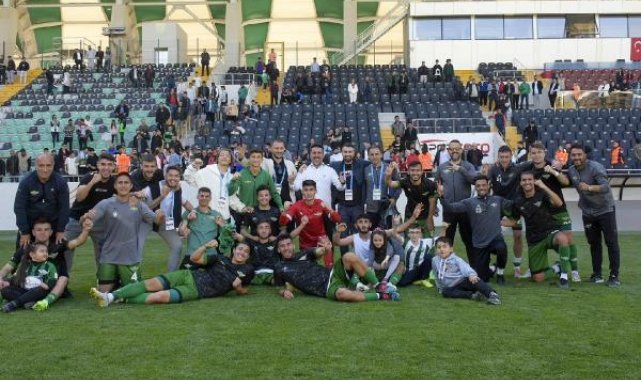 Akhisarspor'a bahar geldi