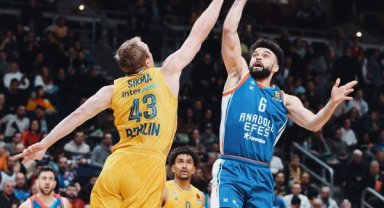 Alba Berlin - Anadolu Efes: 95-93