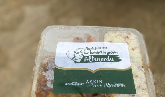 Altınordu Belediyesi'nden iftar yemeği ikramı