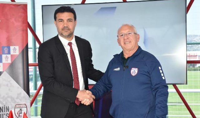 Altınordu'da Hasan Özer imzaladı