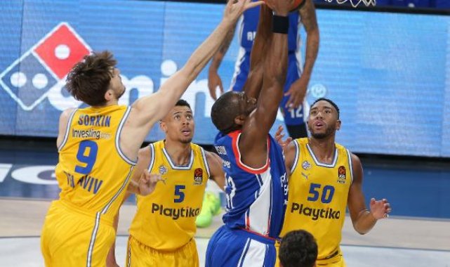 Anadolu Efes - Macabi Tel Aviv: 64-86