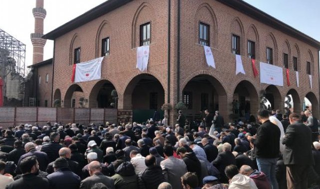 Ankara'da depremde yaşamını yitirenler için mevlit