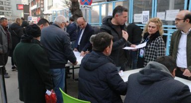 Ankara'da SGK'da 'EYT' yoğunluğu