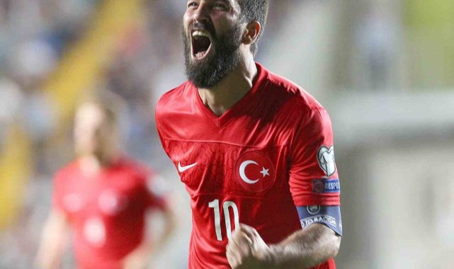 Arda Turan, Türkiye-Hırvatistan maçı öncesi ödüllendirilecek
