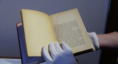 Atatürk'ün Çanakkale Savaşları ile ilgili okuduğu ilk kitap araştırma merkezinde sergileniyor