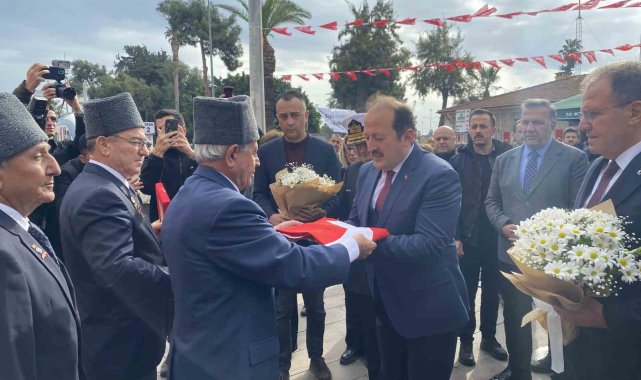 Atatürk'ün Mersin'e gelişinin 100. yıldönümü kutlandı
