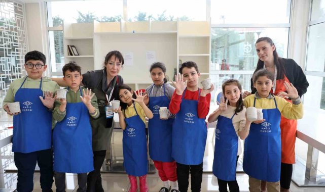 Atölye etkinlikleriyle acılarını bir nebze de olsa unutuyorlar