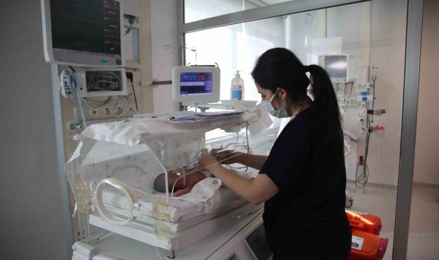 Aydın'da 10 depremzede bebek dünyaya "merhaba" dedi