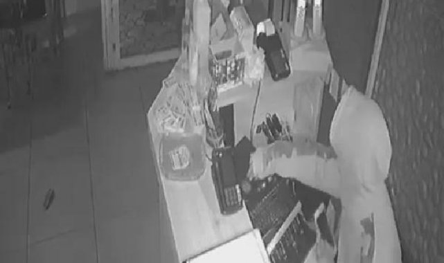 Bağcılar'da önce kapıdan sonra pencereden girip hırsızlık yaptılar