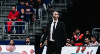 Bahçeşehir Koleji'nde Erhan Ernak dönemi sona erdi