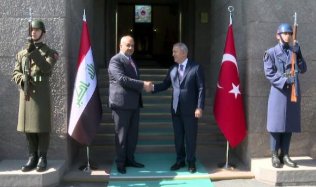 Bakan Akar, Iraklı mevkidaşı Abbasi ile görüştü