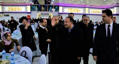 Bakan Bozdağ: Millet İttifakı cumhurbaşkanı adayından da yavrularınızı isteyin