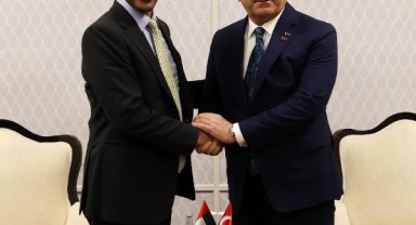 Bakan Çavuşoğlu, Hindistan'da temaslarına devam ediyor