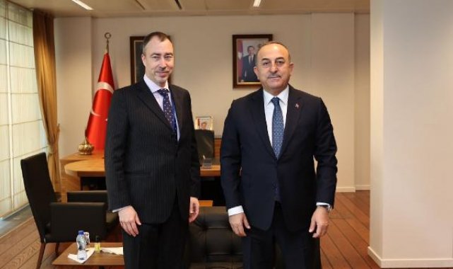 Bakan Çavuşoğlu'dan Brüksel'de ikili görüşmeler