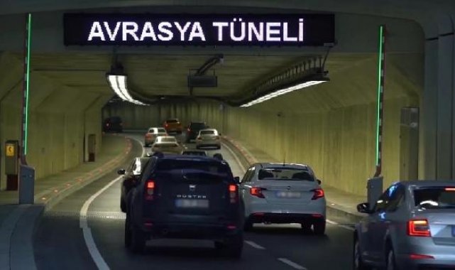 Bakan Karaismailoğlu: Avrasya Tüneli'nde yılın en yüksek günlük geçişine ulaşıldı
