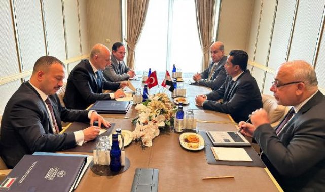 Bakan Karaismailoğlu, Irak'lı mevkidaşı Rezzak Muheybis El Sadavi ile görüştü