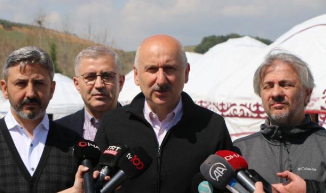 Bakan Karaismailoğlu: Şehirlerimizi yeniden inşa ediyoruz