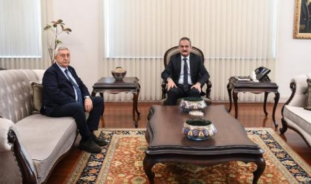 Bakan Özer: Deprem bölgesindeki 4 ilin okul kantincilerinden kira alınmayacak