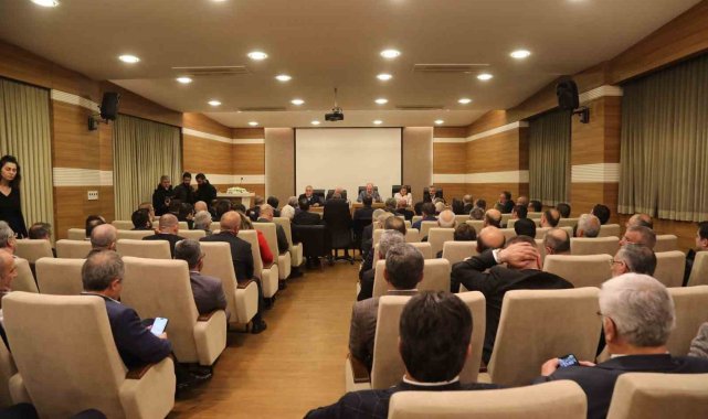 Bakan Varank, 200 dükkan yapımı için bakanlık, büyükşehir ve valilik ortak çalışacak