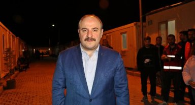 Bakan Varank: Yalanları dile getirerek siyaset yapmak nezaketsizlik