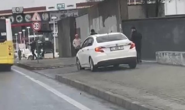 Başakşehir'de kaldırımdan giden otomobil sürücüsüne ceza