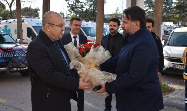 Başkan Başaran, "Sağlık çalışanlarımızın tıp bayramını kutluyorum"
