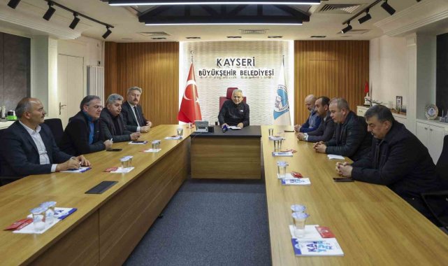 Başkan Büyükkılıç: "Ekiplerimiz sahada"