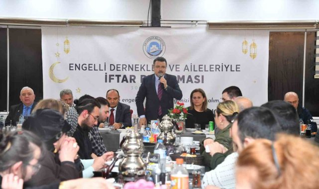 Başkan Genç, özel gereksinimli bireylerle iftarda buluştu