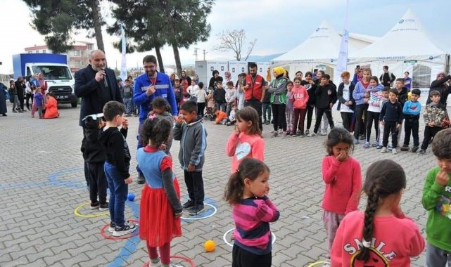 Başkan Sandıkçı: "Deprem bölgesindeki çalışmalarımızı büyük bir hassasiyetle sürdürüyoruz"