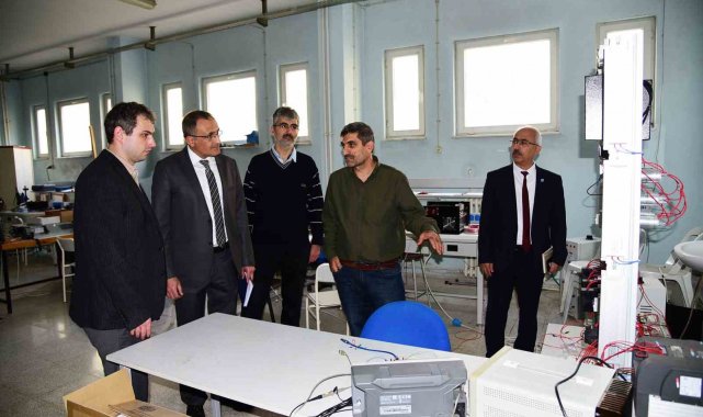 BAÜN'ne, Uluslararası Girişim Grubundan ziyaret