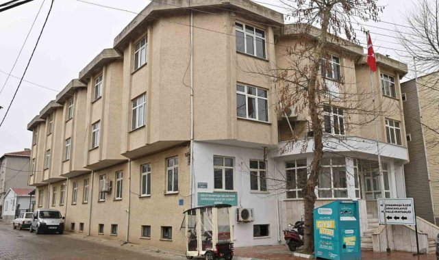Belediye Binası Mahalle Konağı oluyor