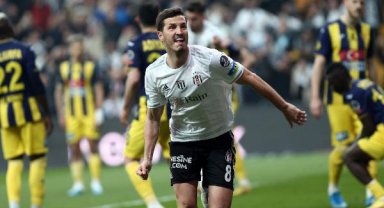 Beşiktaş 3 maç aradan sonra kazandı, Salih Uçan parladı