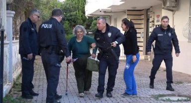 Bıçakla saldırdığı yakınlarından 3'ü yaralanan, 1'i ölen şüpheli tutuklandı