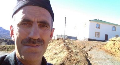 Bingöl'de kuvvetli rüzgar binaların çatılarını uçurdu: 1 ölü, 1 yaralı