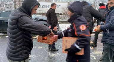 Bolu'da 58 aracın karıştığı kazada Ankara istikameti ulaşıma kapandı: 10 yaralı