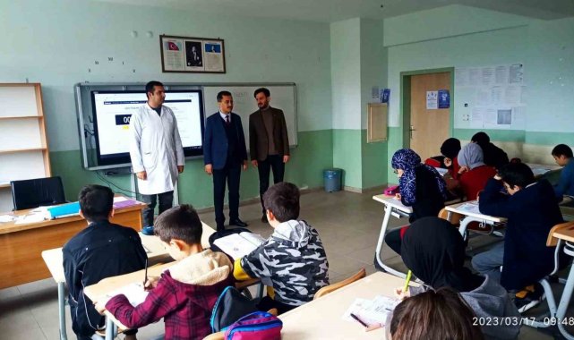 Bolvadin'de Liselere Geçiş Sistemi deneme sınavı yapıldı