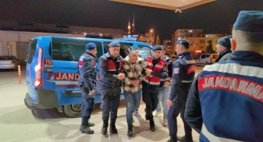 Borç- alacak nedeniyle tartıştığı husumetlisini tüfekle vurup, ağır yaraladı