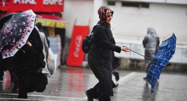 Bursa'da kuvvetli fırtına ve sağanak