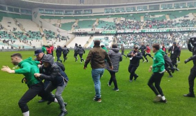 Bursaspor - Amedspor maçı öncesi futbolcular arasında arbede çıktı