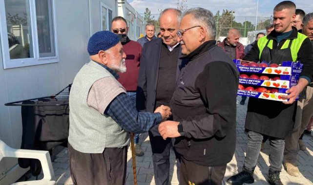 Büyükşehir'den gıdadan giyime, barınmadan altyapıya kadar deprem bölgelerine güçlü destek