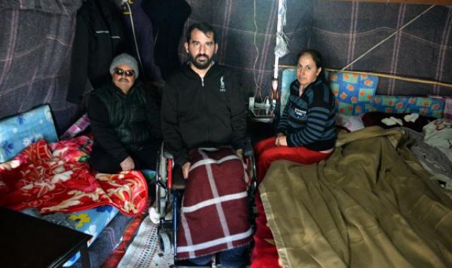 Çadırda yaşayan kas hastası Mehmet, konteyner istiyor