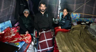 Çadırda yaşayan kas hastası Mehmet, konteyner istiyor