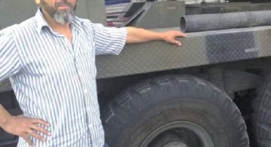 Camide çıkıp, sokağa taşan tartışmada başından darbedildi; kurtarılamadı
