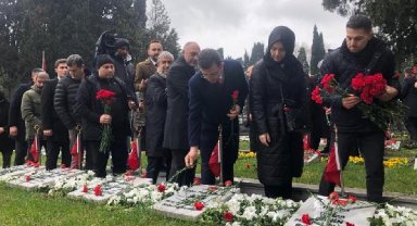 Çanakkale Şehitleri Edirnekapı Şehitliği'nde anıldı 