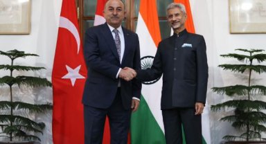 Çavuşoğlu, Hindistan Dışişleri Bakanı Jaishankar ile görüştü