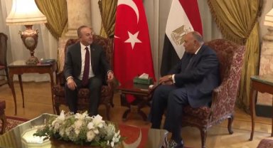 Çavuşoğlu, Mısırlı mevkidaşıyla görüştü
