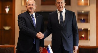 Çavuşoğlu, Rus mevkidaşı Lavrov ile görüştü